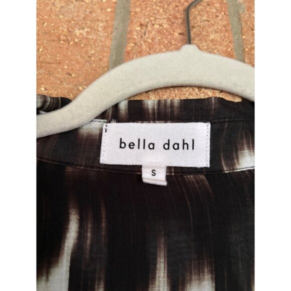 Bella Dahl In Black & White Blurred Ikat Print Button Down Blouse Lightweight - Picture 5 of 13